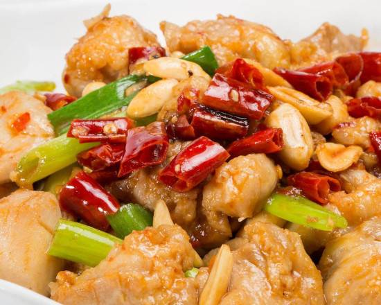 Kong Pao Chicken with Peanut 宮保雞丁